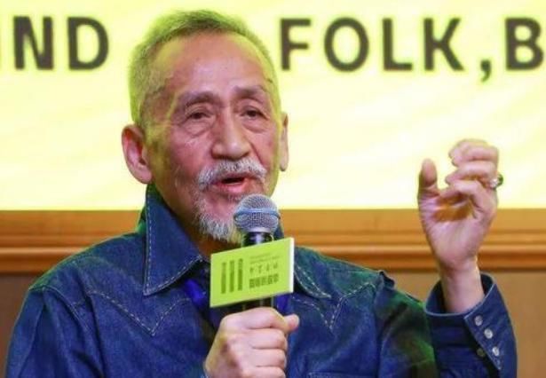 陈彼得 他74岁参加《中国好声音》,四位导师无一转身,庾澄庆:是我们不配!