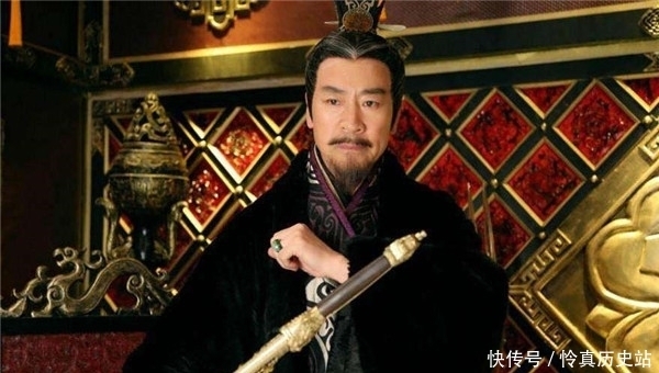 石奋|他出身小吏,祖孙三代出了13个两千石官员,只靠4个字