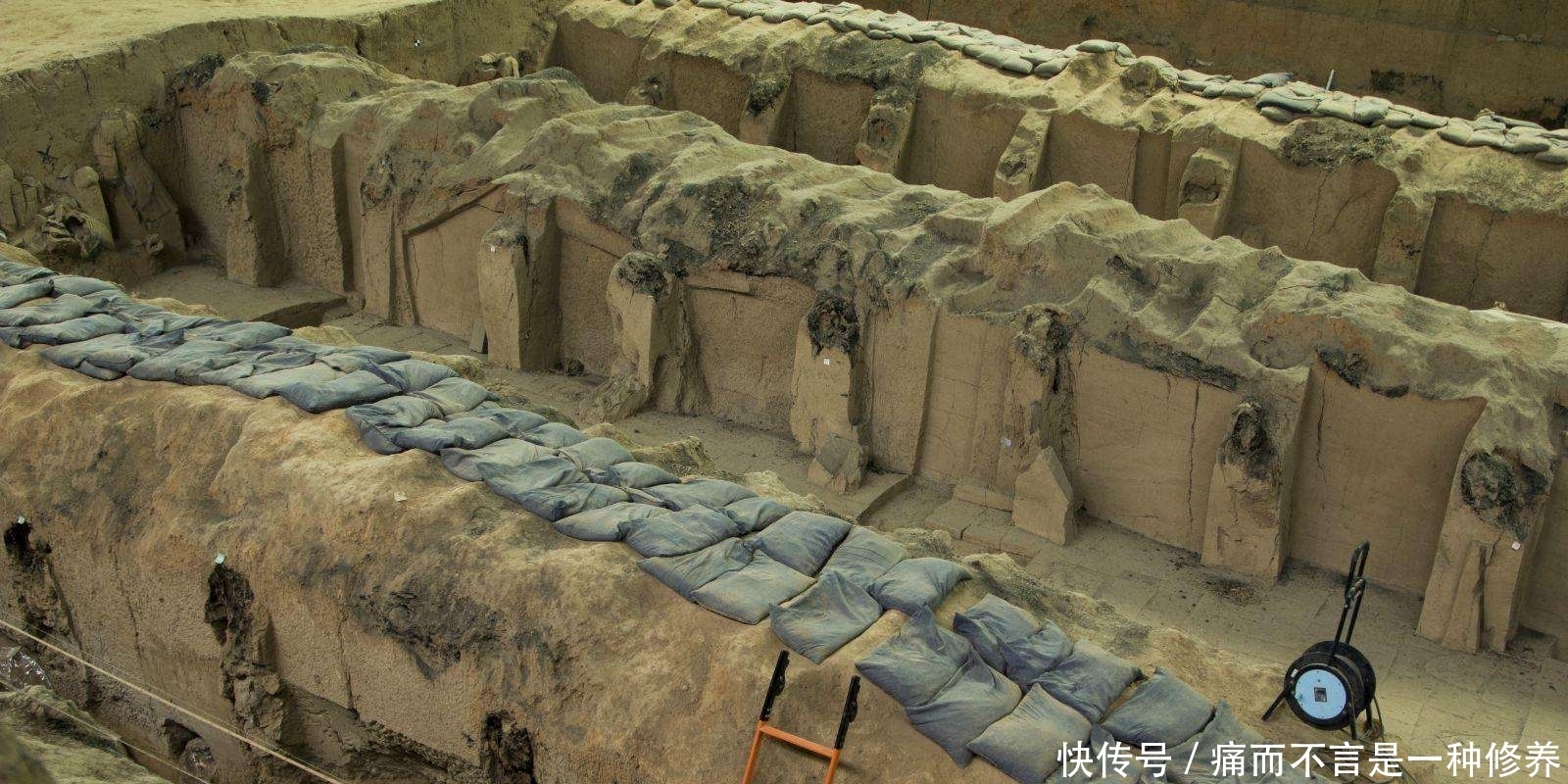 秦始皇兵马俑坑离地面很近,它下方可能还有文物,专家:不可再挖
