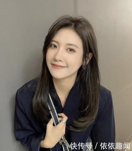 小姐姐|大圆脸“发型避雷”:齐刘海土气显脸大,大波浪让脖子更短