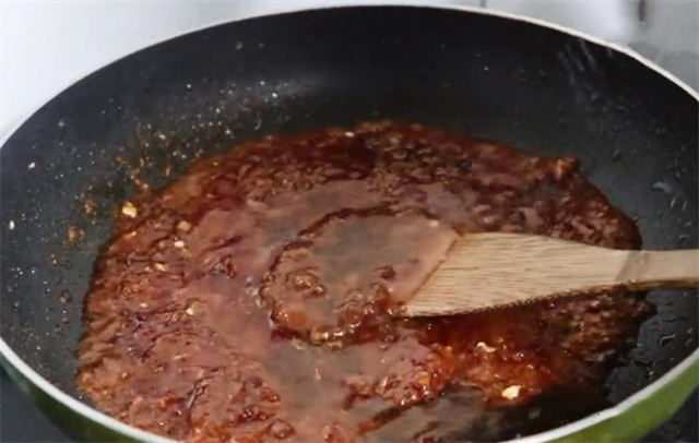 豆腐别再炒着吃,教你一个更好吃的家常做法,吃完还想吃