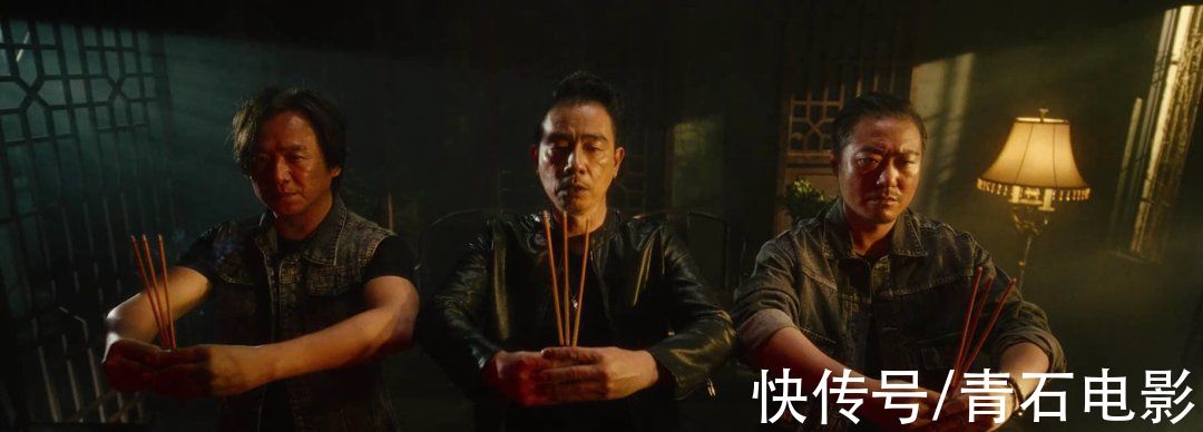 边抽烟边加油、豆瓣掉到仅剩3分，陈小春新片怎么又刷低下限了？