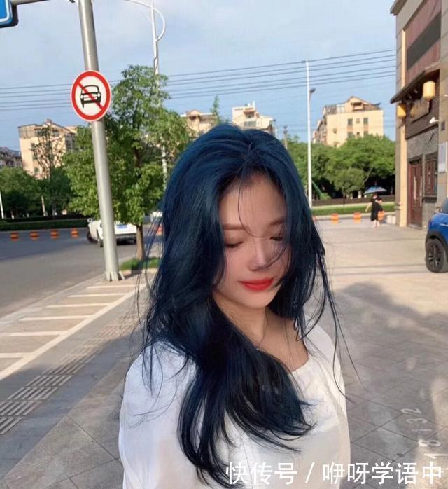 惊艳|这几种流行色你知道吗橘红色抢眼,迷雾蓝惊艳,黑茶色自然