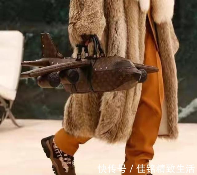 设计$22个奇葩设计,荡秋千式马桶,上厕所也要技术!