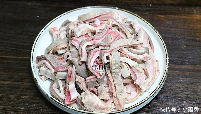 这东西每头猪只有一个, 健脾胃补气血, 44块钱一斤, 再贵也得买!