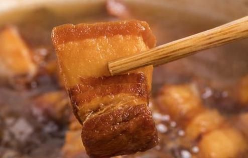 无论什么肉,越焯水越脏?饭店大厨教您一招,脏东西自己跑出来