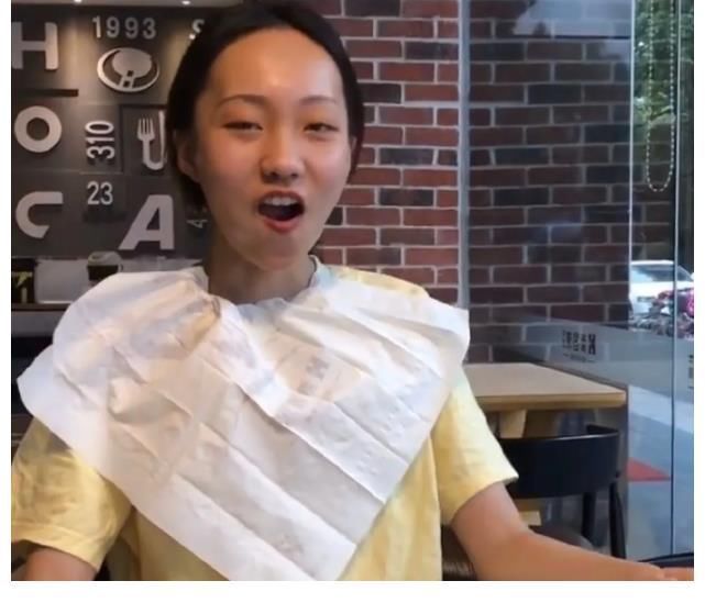 |4200万粉的网红,凭搞笑出圈,不开橱窗不卖货,难得的人间清醒