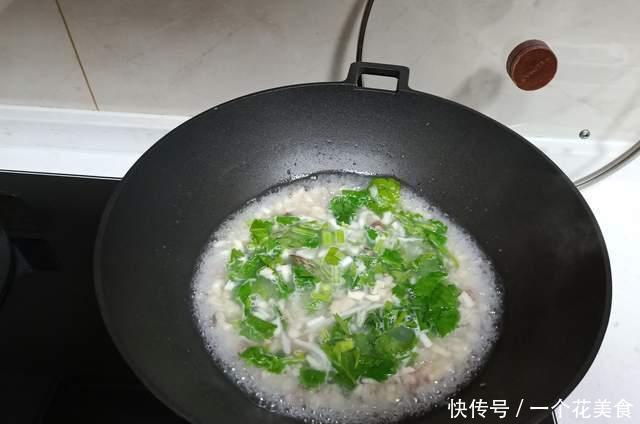 味道|中老年人晚餐一定要吃它,好吃易消化,做法贼简单,味道鲜掉毛