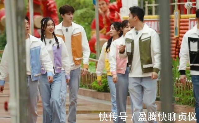 b《跑男》终于大换血，男多女少不和谐，baby失去C位被边缘