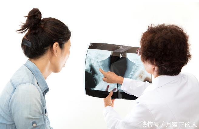 身体疼痛去看医生,怎样向医生描述自己的疼痛要包含7个要点