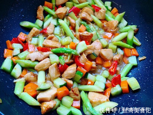  鸡肉|爱吃鸡肉的要收藏，教你做好吃的鸡肉便当，上班族做午餐太合适了