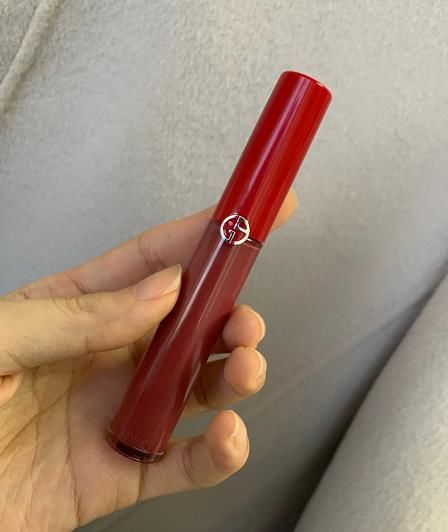 阿玛尼只晓得405就太后进了！这4个色彩也相配美艳，显白又高档