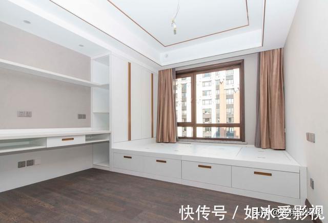 背景墙|参观230㎡大平层，房子大就是任性，简单装修都非常大气显档次