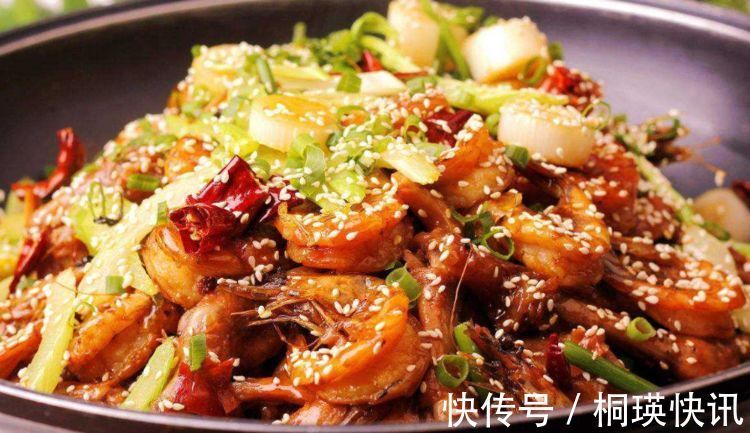 麻辣皮冻|美食推荐土豆炖牛肉,麻辣皮冻,白灼金针菇,麻辣香锅的做法