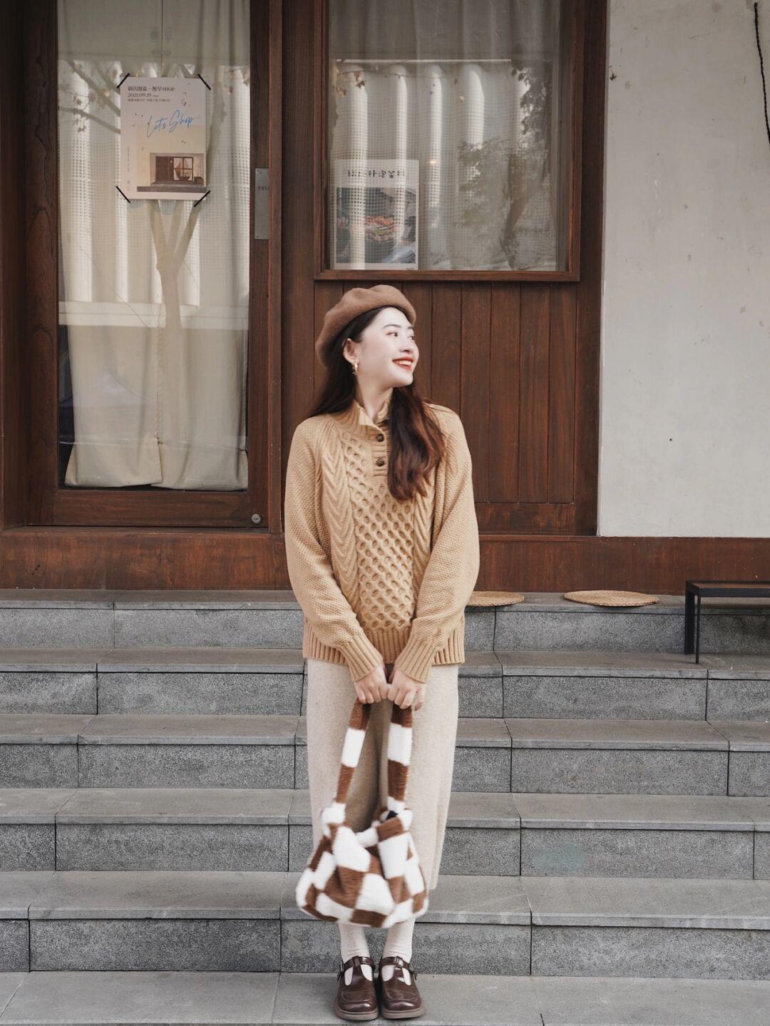 优雅 普通毛衣穿不出质感?看看这些搭配方式,优雅温柔又高级