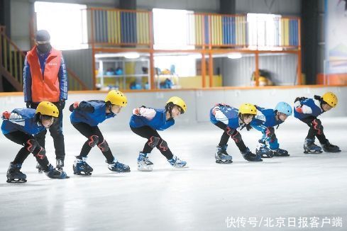 花样|编程、舞蹈、油画……乡村少年宫里“花样”多