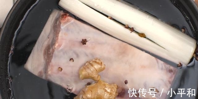 蒜泥|必须会的一道下酒菜—蒜泥白肉, 做法简单, 让朋友赞不绝口!