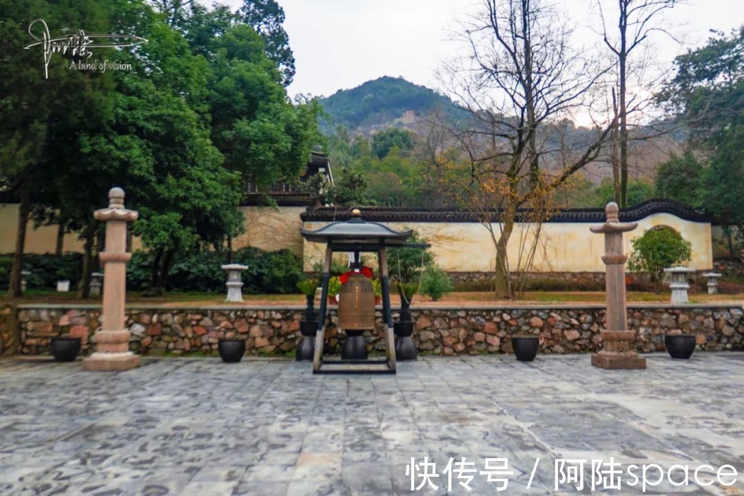 天子岭|皋亭山下有座正准备复建的千年古刹，现才3800平方，环境清幽