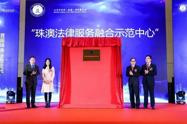 t01584056aa834b0da0.jpg?size=640x427