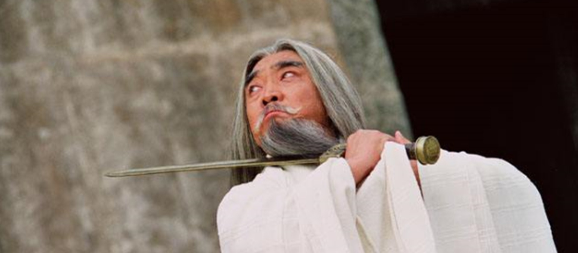 太监#鲁迅口中的四大英雄,前三个都是有名的武将,最后一位是个太监!