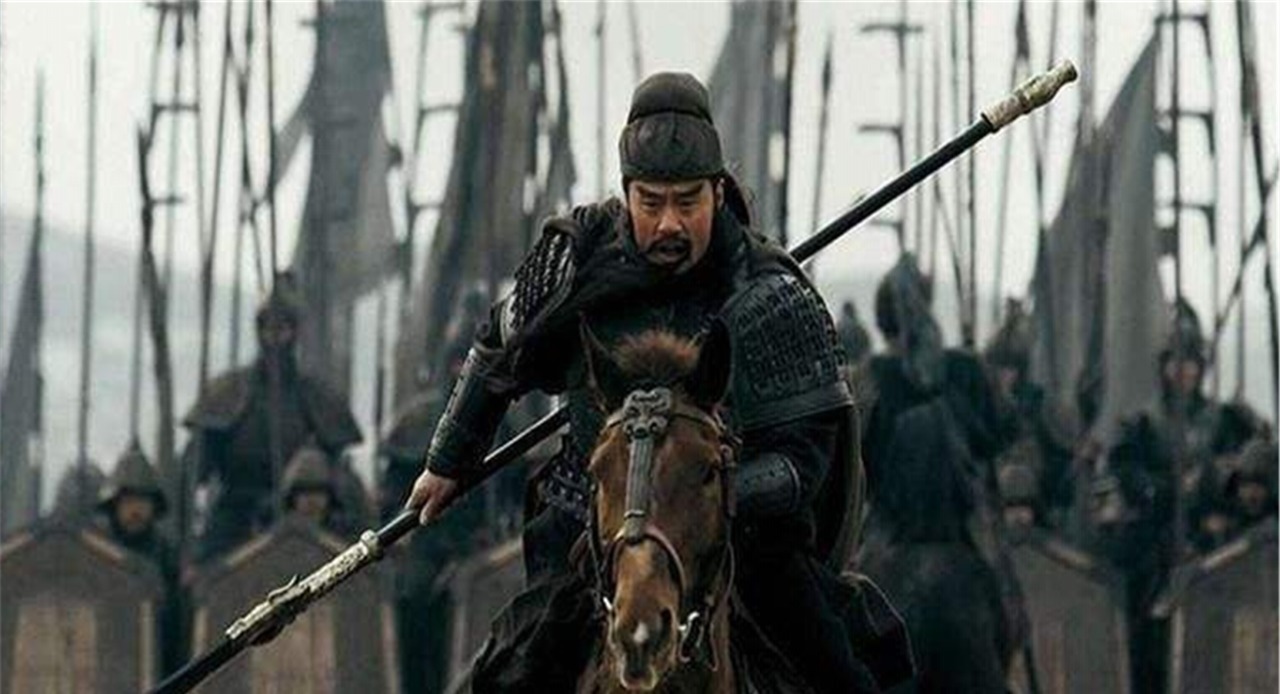 曹操|如果关羽真的在华容道杀掉曹操，会引发什么后果？他可能承担不起