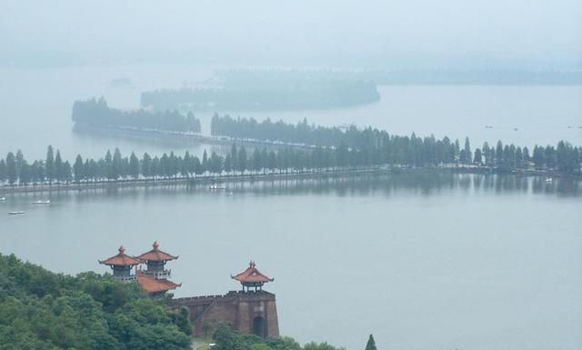 中国最大的城中湖：是西湖的六倍大风景绝美，百年前曾与长江相连