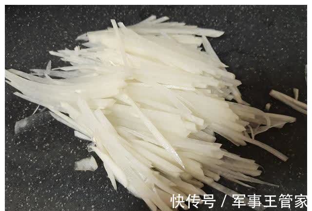 裙带菜|春天,多给孩子喝8种营养汤羹,钙含量高,营养丰富