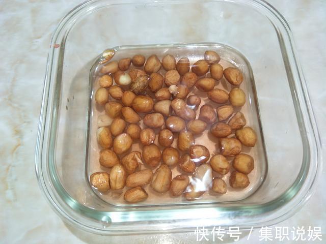 凉拌|夏天吃木耳正当时，教你凉拌木耳的正确做法，木耳好吃无异味