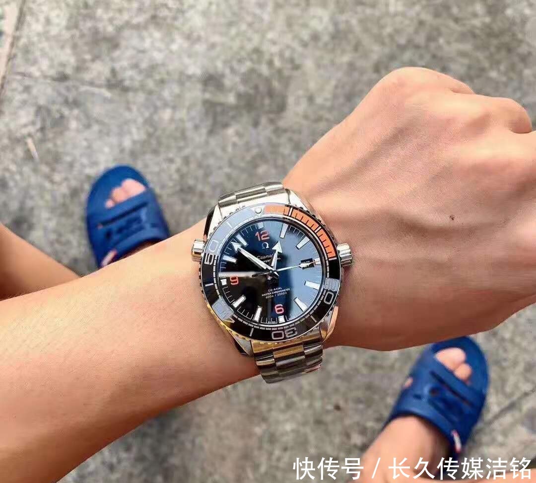 盘点|盘点三款被埋没的男士潜水表，每一个单拎出来都不差