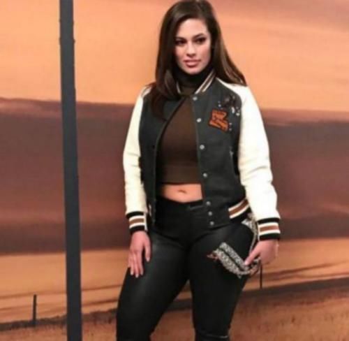 曲线|大码美女，虽然体重150斤，却有明显的身材曲线