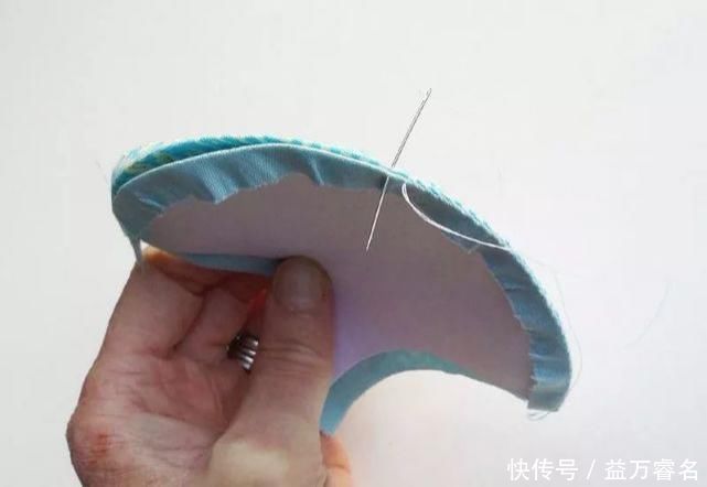 热水袋买十元的就够，因为你家有旧衣服啊