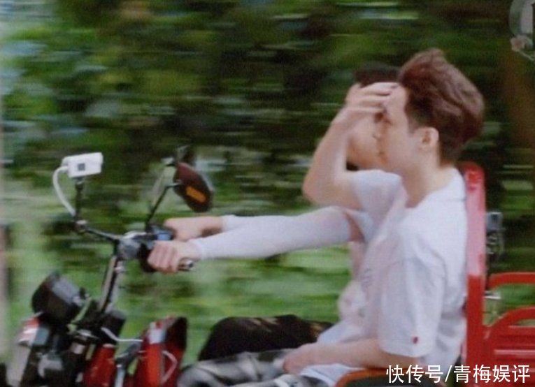 節(jié)目|張藝興去進(jìn)貨，坐三輪卻坐出跑車既視感，誰曾想一旁的彭彭更搶鏡