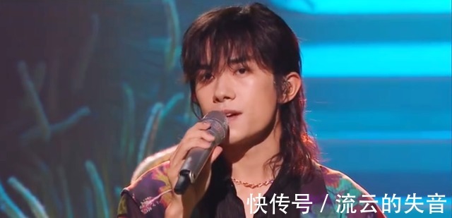 雙11晚會對戰(zhàn)湖南衛(wèi)視收視奪冠，主持團搶眼，披哥浪姐實力撐場