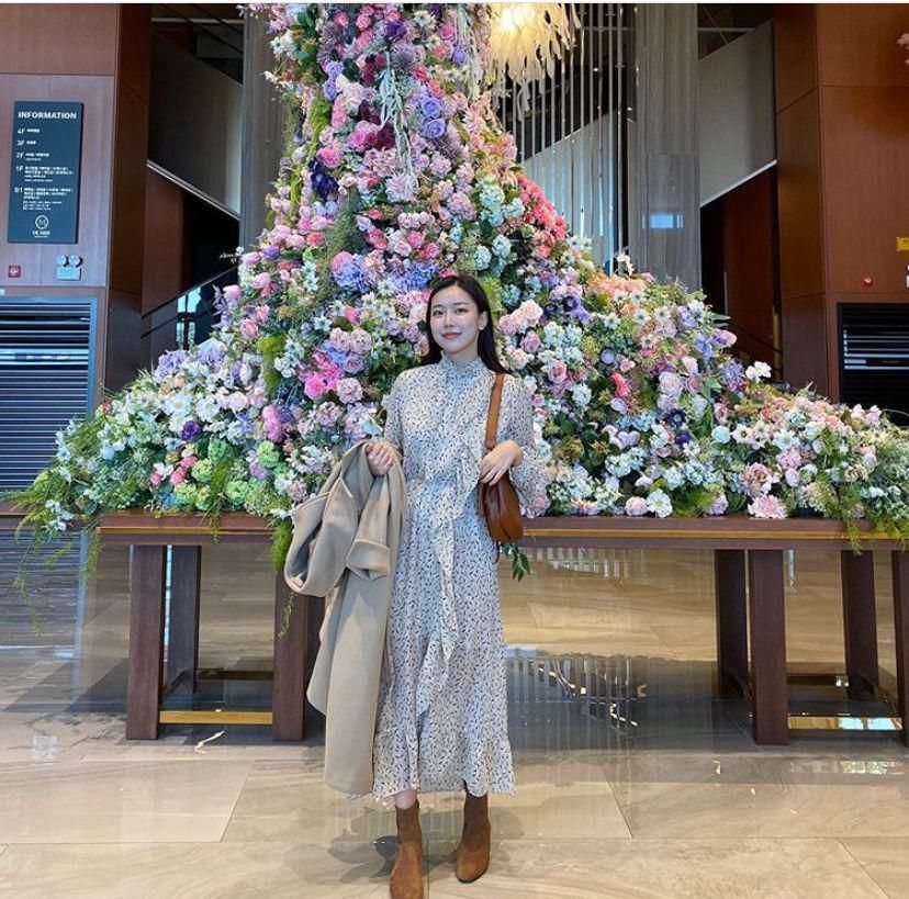 裙子 + 靴子 = 好看 + 洋气 ！