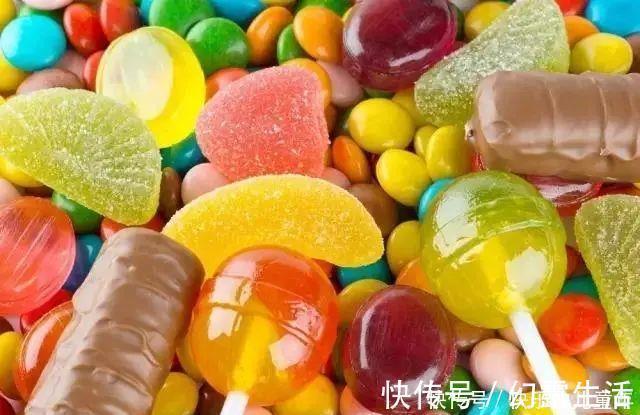 幼儿园|为给孩子长脸,宝妈送高级蛋糕去幼儿园,老师做法让人拍手叫好