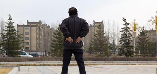 榜首|男性衰老“催化剂”揭晓，烟酒排第四，看完榜首，别再傻傻忽视了