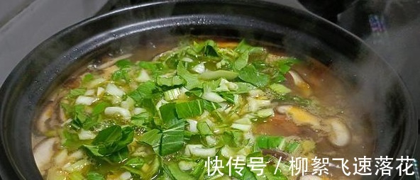 比面条营养，比饺子好吃，3元煮一大锅，暖和料足适合冷天吃！