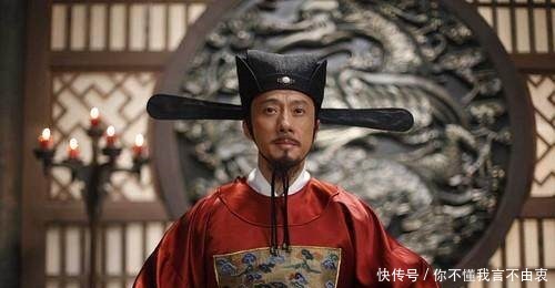 李梦阳|考官一上联蔺相如,司马相如,名相如,实不相如,下联堪称经典!