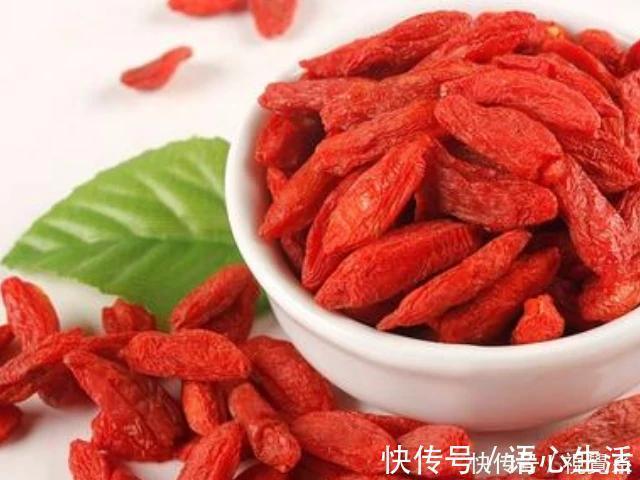 肺结|肺有“结节”别慌,常吃3种食物,或助你消肺结,预防肺部病变