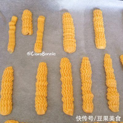 #2021创意料理组——创意“食”光#可爱的闪电泡芙