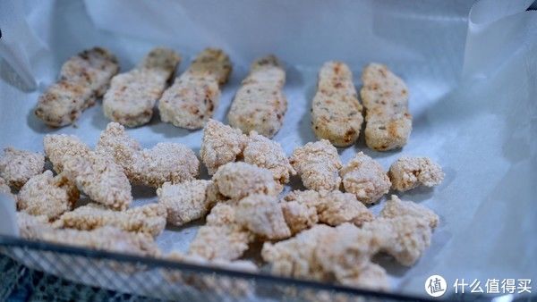 空气炸烤箱和烤箱有什么区别？用一个空气炸烤箱搞定一切料理，多功能才是王道！