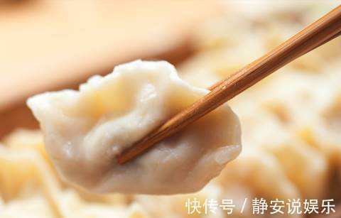 调饺子馅，放生油还是熟油大部分人放错了，难怪不好吃！