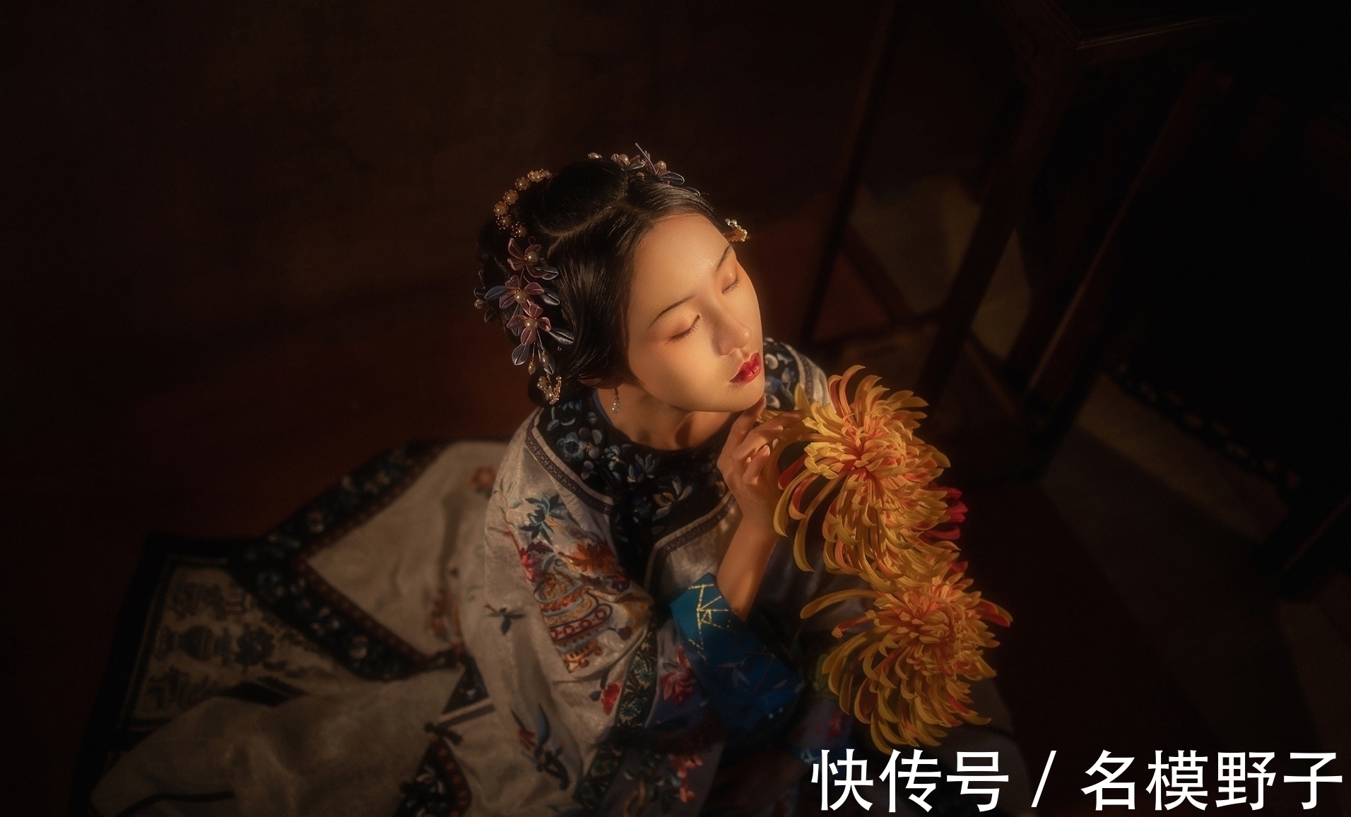 仙游#原创对联·十三副丨桃塞初逢成永诀,芸香不散共仙游