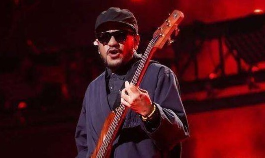 《闪光的乐队》中4位少数民族歌手,阿朵有遗憾、金润吉重回福地