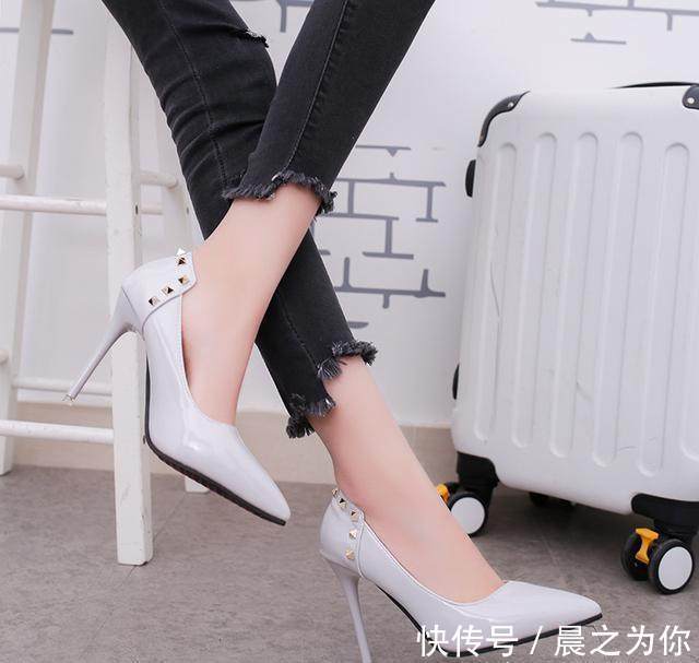 高跟鞋 尖头高跟鞋,勾勒细嫩美足,散发浓浓女人味