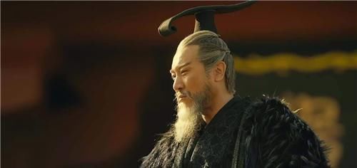 诗歌|曹操为求贤才，写下一首霸气诗，开篇就是千古名句，你绝对也背过