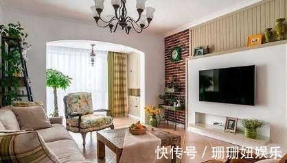 户型|买房子选“客厅阳台”还是“主卧阳台”？售楼经理吐真言