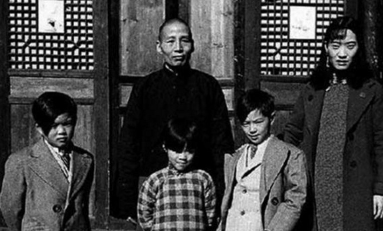 好人|大地主刘文彩,到底是好人还是恶霸?他的孙子和姨太太说出了真相