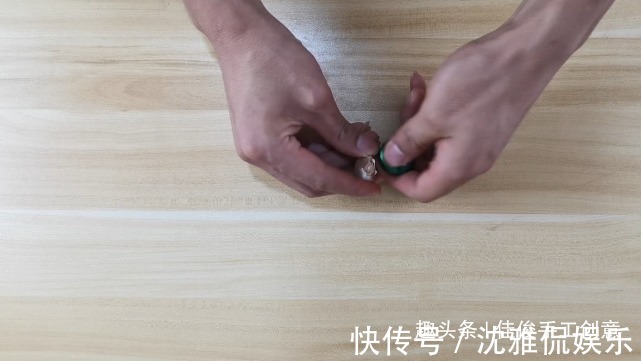 变废为宝|啤酒瓶盖别扔掉,放在家里还有这些用途,变废为宝解决生活烦恼!