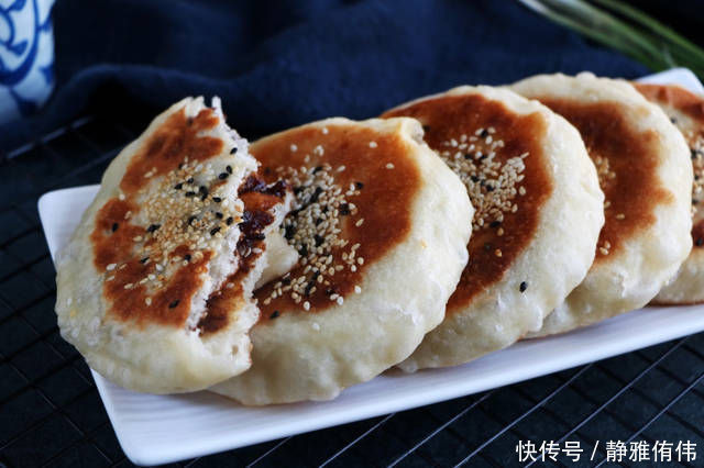 冬天就馋这懒人面食,不揉面不发面,柔软又好吃,10分钟搞定早餐